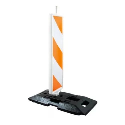 Barreira plástica vertical para sinalização 1,30 m base de borracha