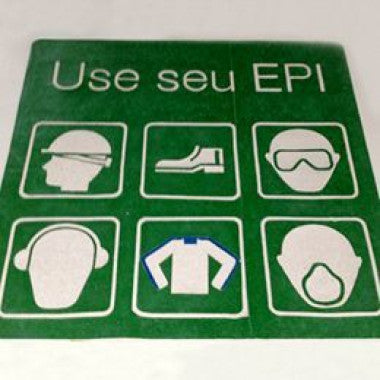 Sinalização de Uso de EPI com Material Refletivo